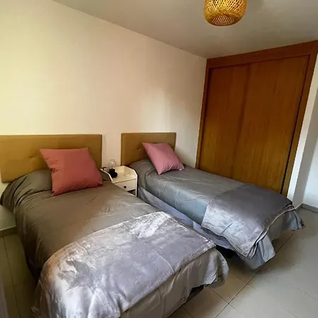 Exire Коральео